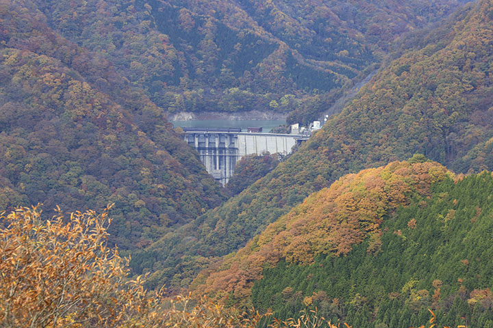 日塩もみじラインから川治ダム